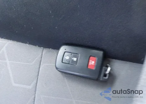 2022 Toyota Tacoma Trd Off Road z USA, uszkodzony, nr VIN 3TMCZ5AN6NM462965